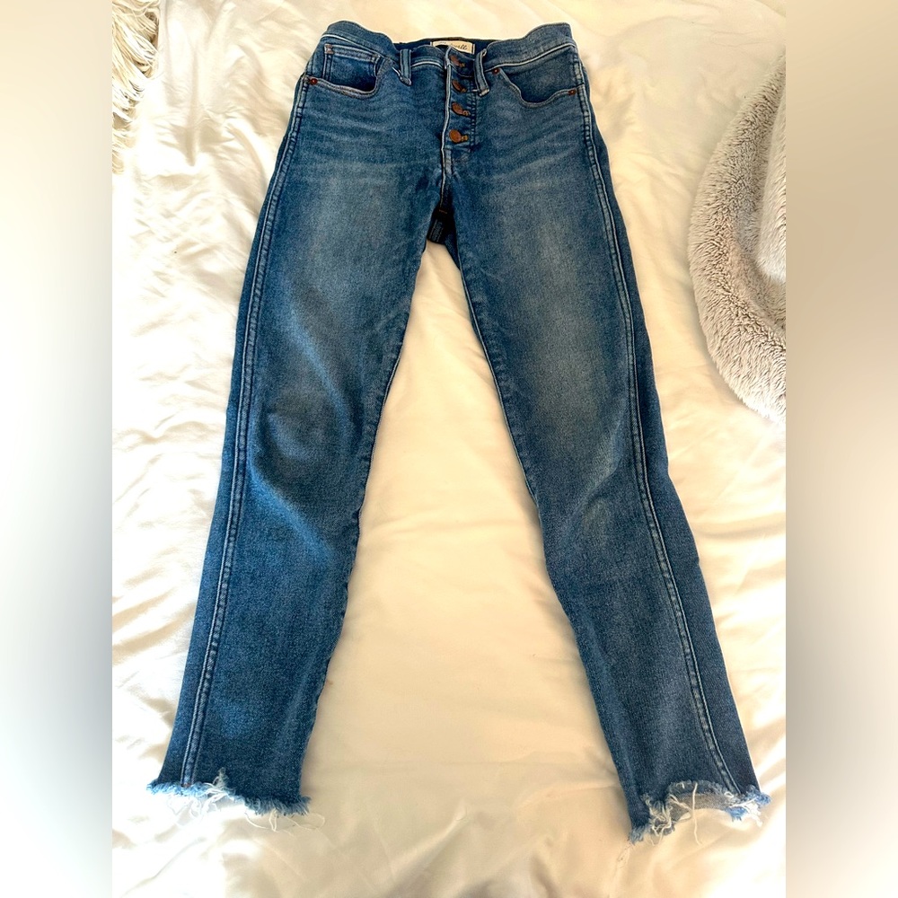 Madewell 10” high rise jeans, dark wash, raw hem